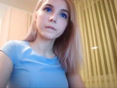Me want some fun with my naughty breasts & nice eyes